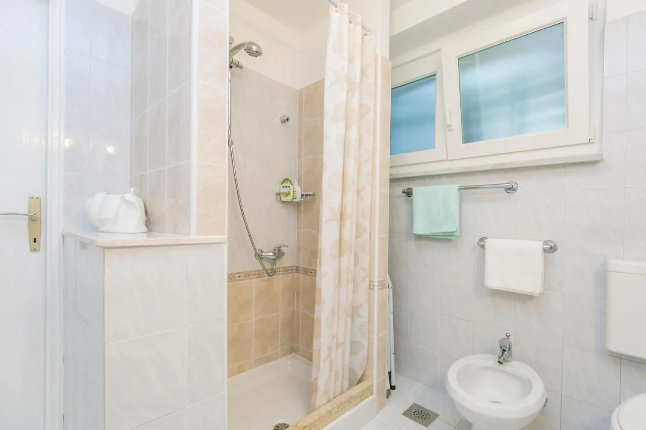 Apartman Vito Labin  0*, Labin (Istria) Croatia